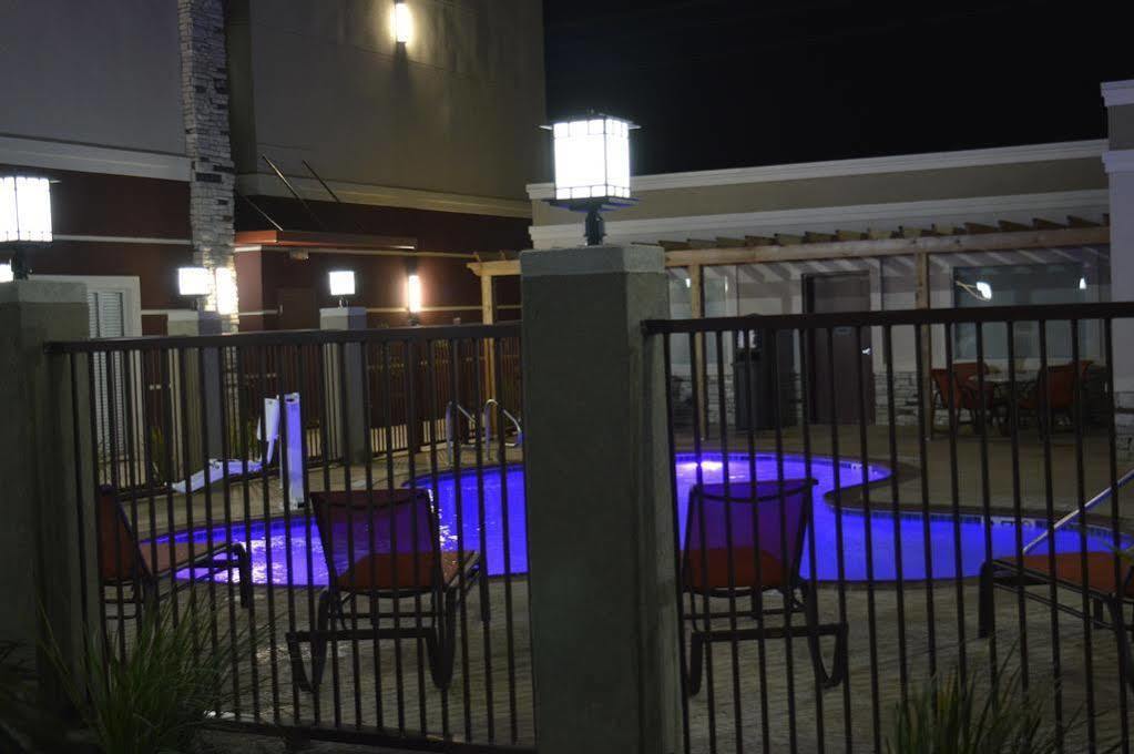 Best Western Plus Dilley Inn & Suites Exterior foto