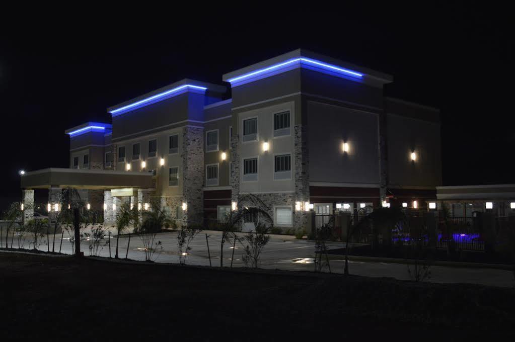 Best Western Plus Dilley Inn & Suites Exterior foto